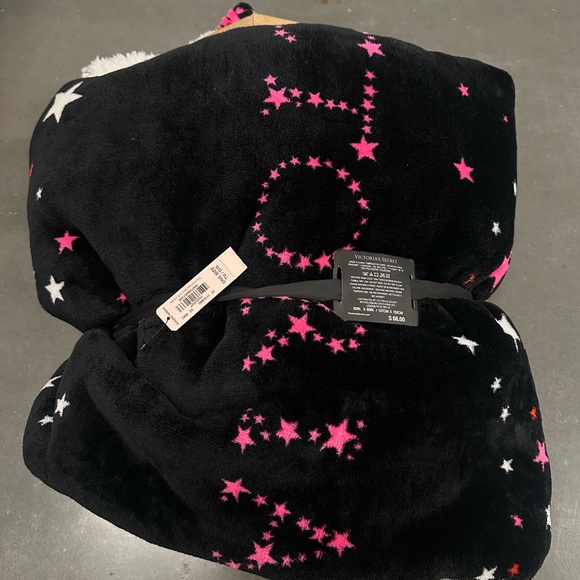 SOLD - Picture 3 of 4